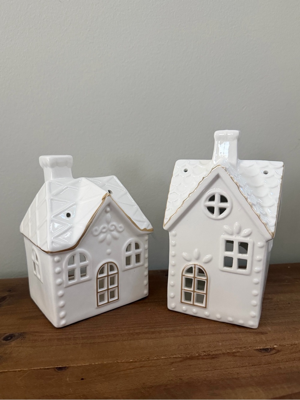 Hobby Lobby 2pc set of White Ceramic Christmas House Figurines with Gold Trim